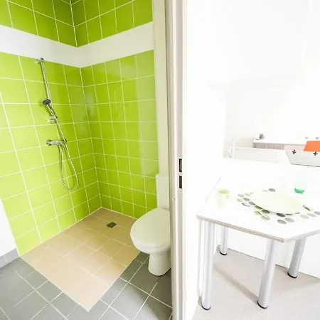 Apparteo 7 Jean Jaures 2* Лион