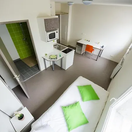 Lejlighedshotel Apparteo 7 Jean Jaures 2*